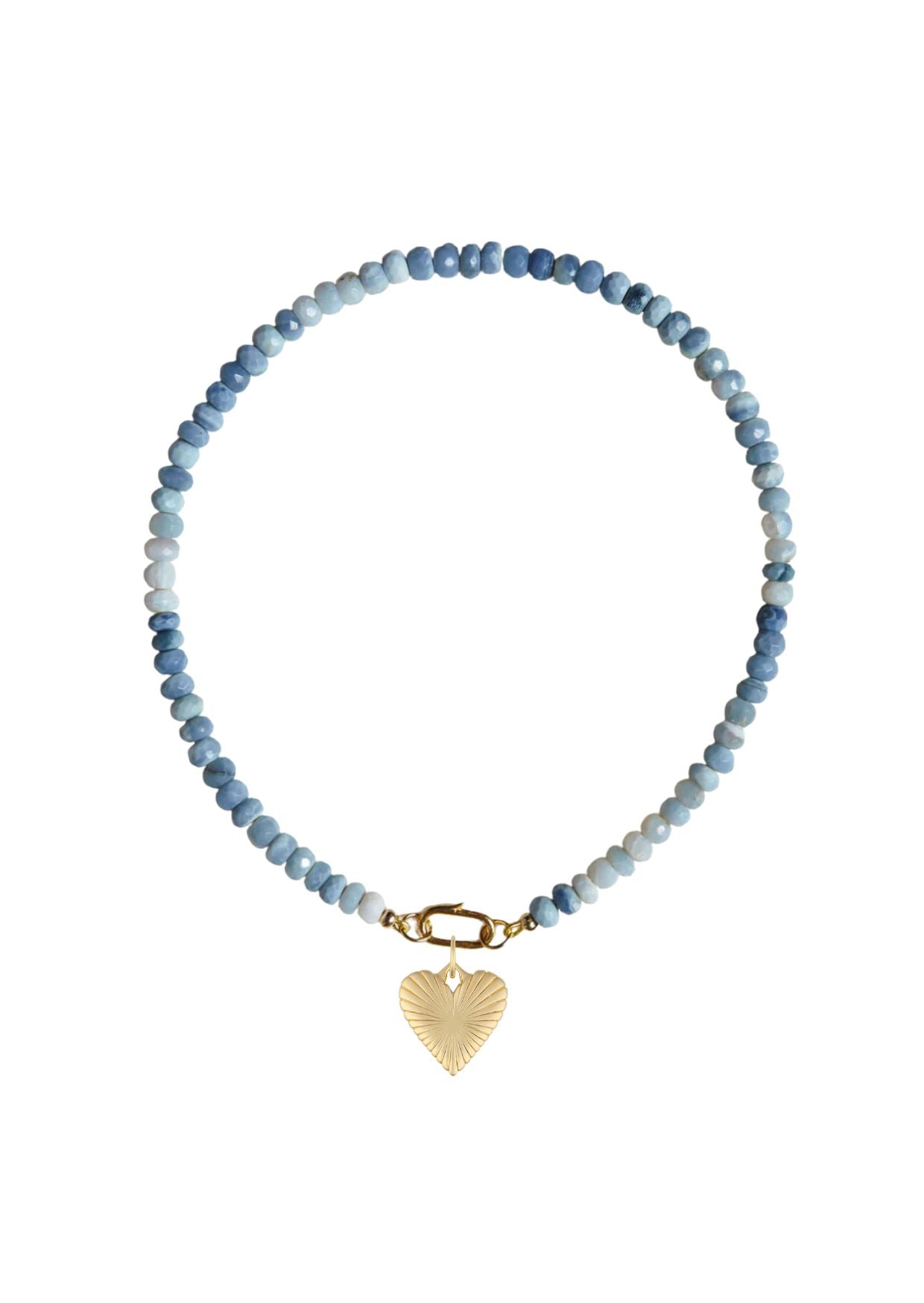 GEMSTONE NECKLACE WITH RIBBED HEART CHARM