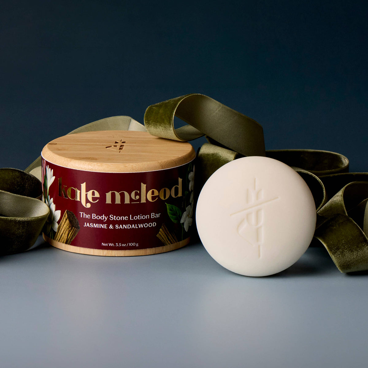 JASMINE AND SANDALWOOD DEEP MOISTURIZING BAR
