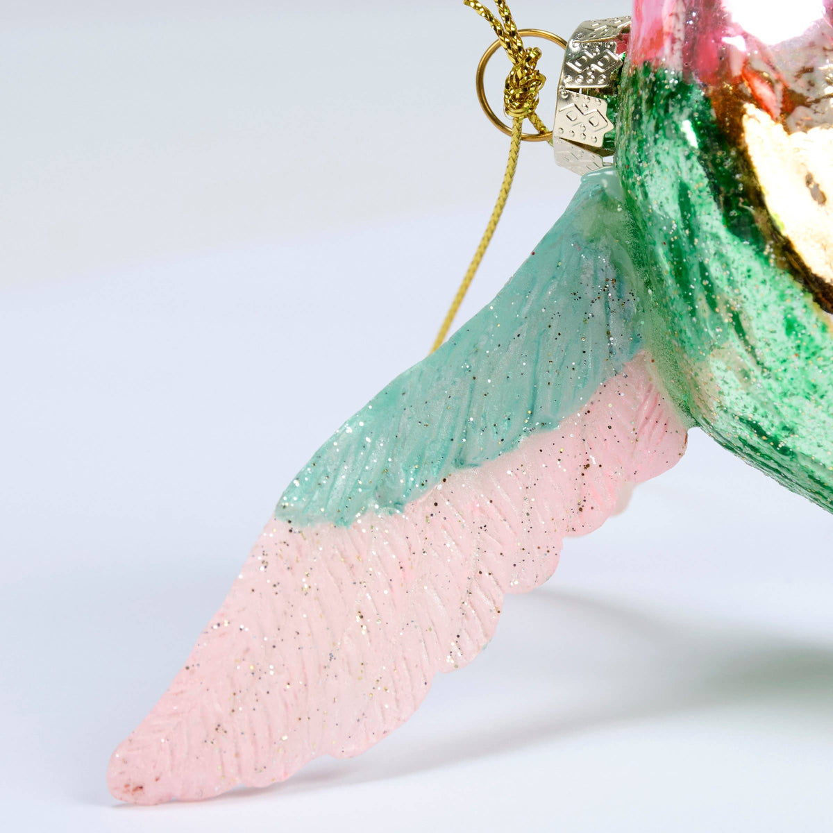 GLASS HUMMINGBIRD ORNAMENT