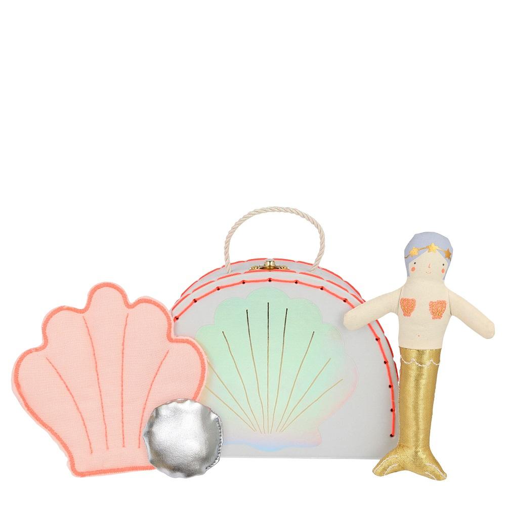 MINI SUITCASE DOLL