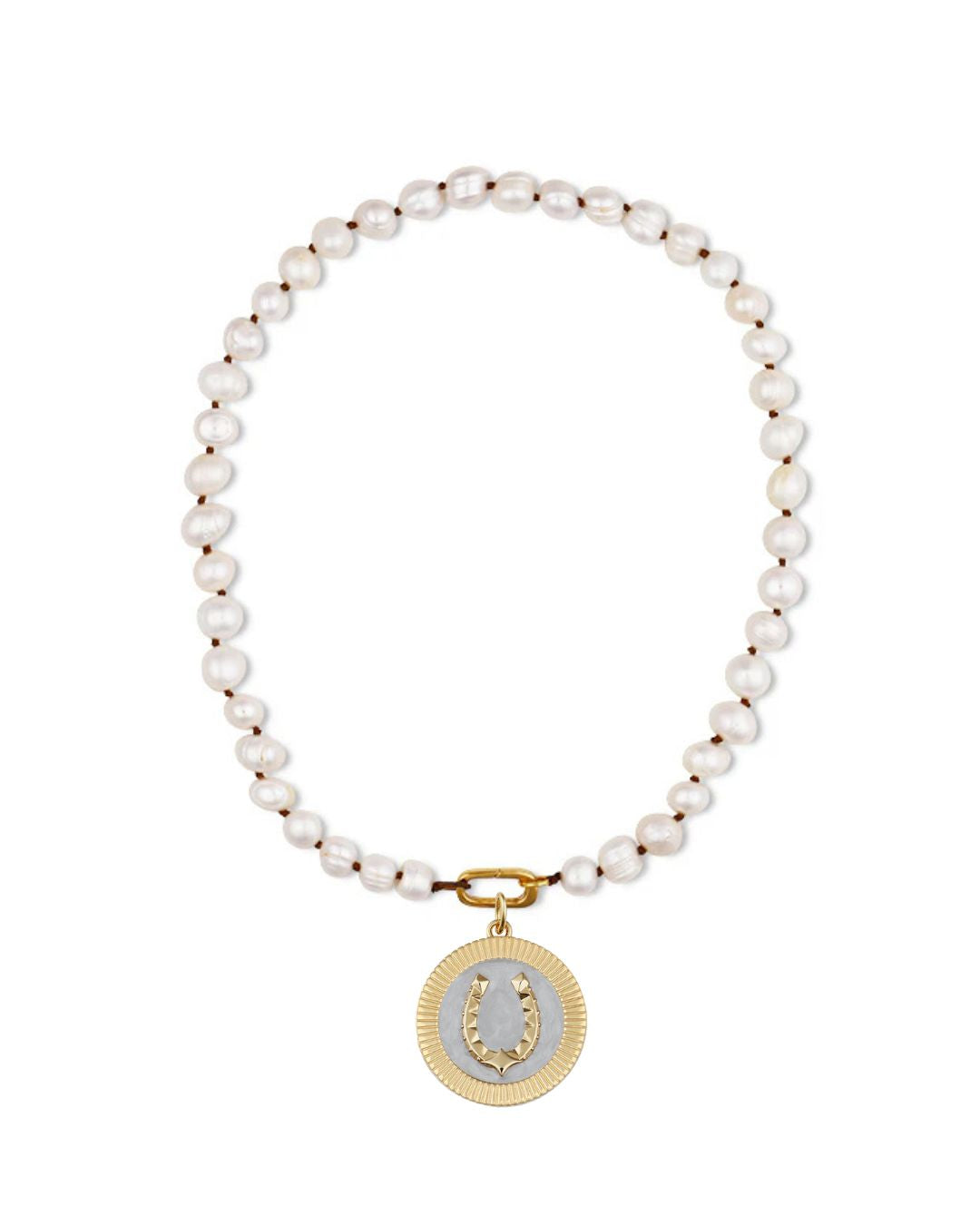 PEARL NECKLACE WITH HORSESHOE POKER CHIP CHARM