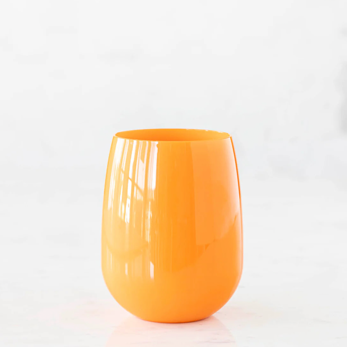 HESTER AND COOK STEMLESS WINE