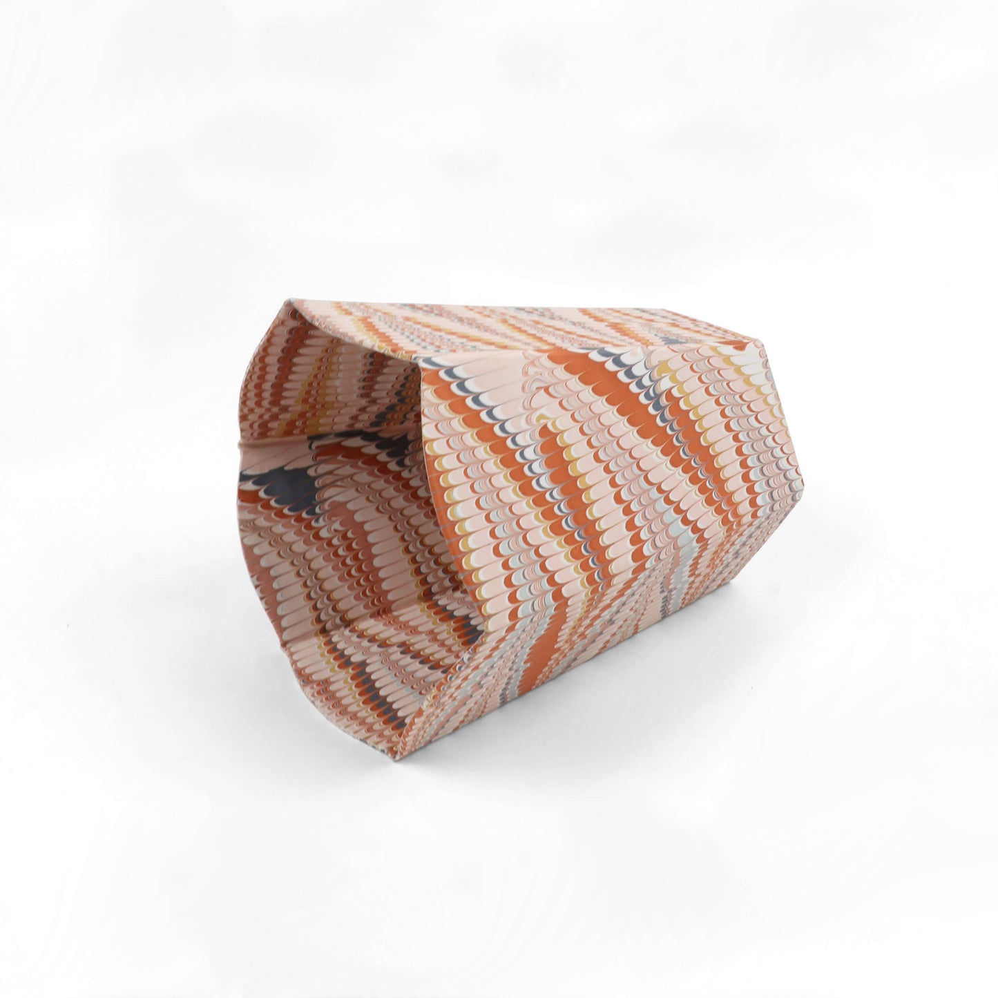 MARBLED SCALLOPED COLLAPSIBLE BASKET - TWILIGHT MOUNTAIN