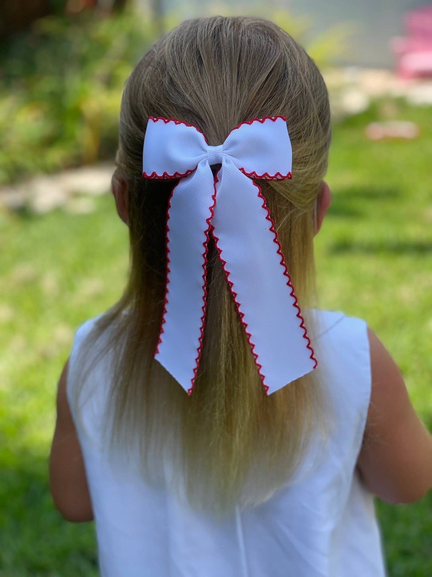 MOONSTICH LONG TAIL BOW
