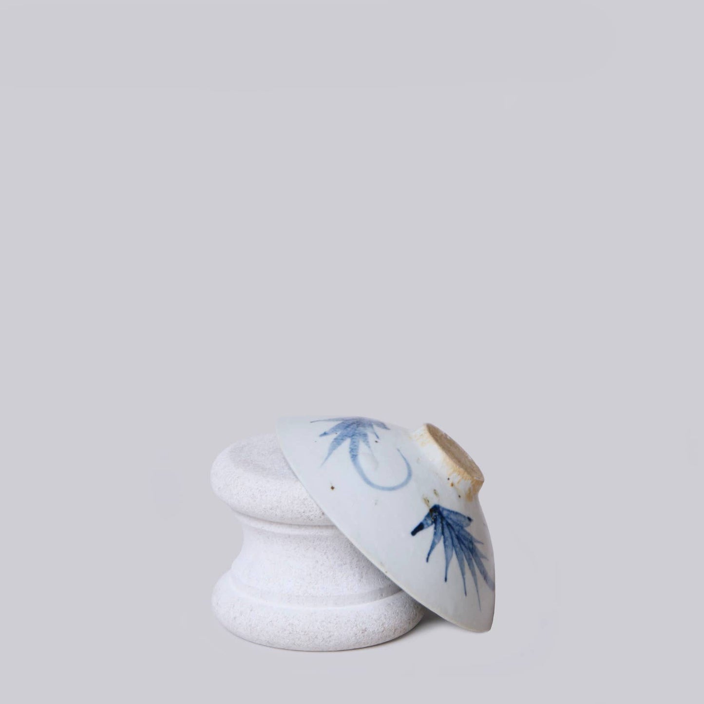 SMALL BLUE AND WHITE PORCELAIN CHARACTER CONICAL BOWL