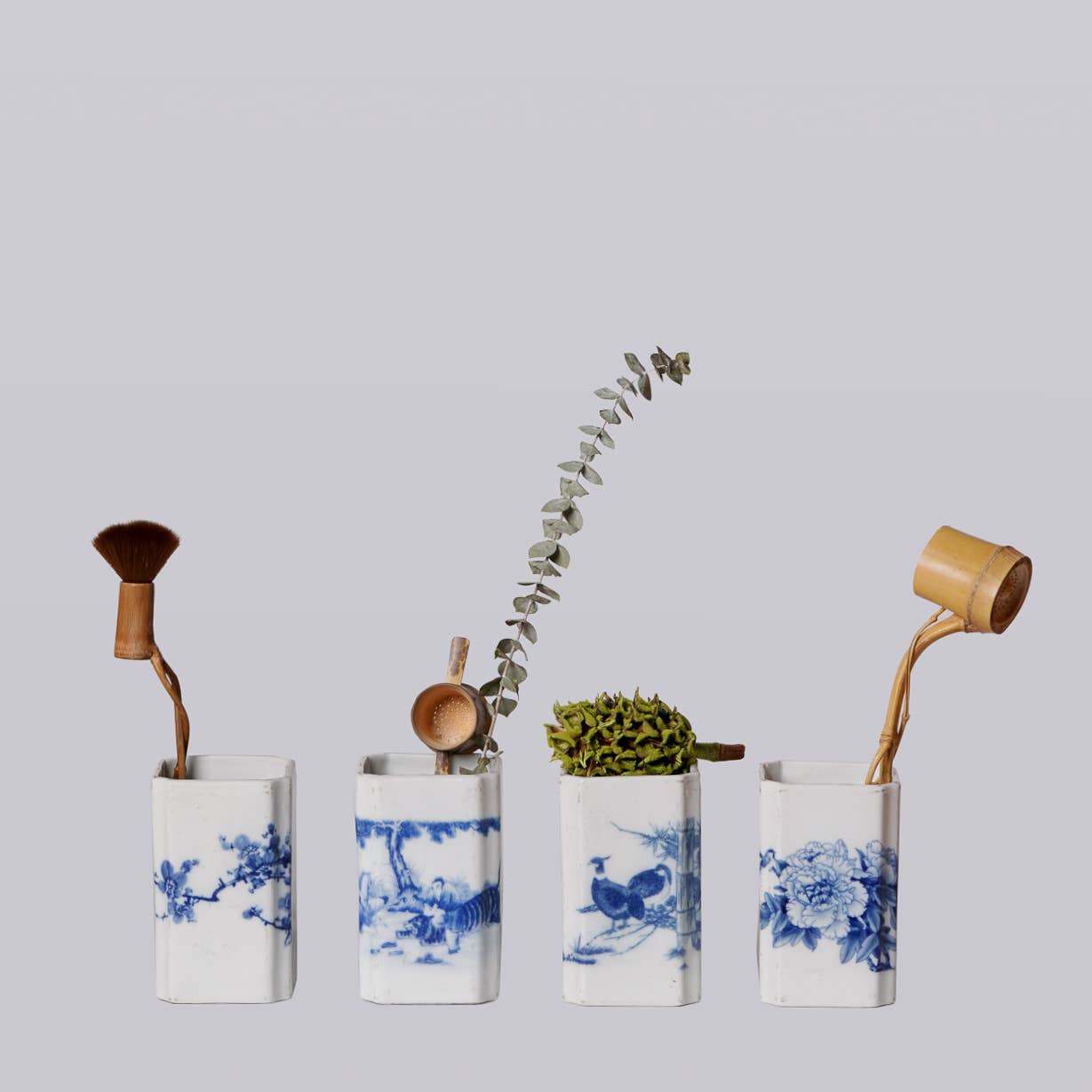 TIGER SQUARE VASE
