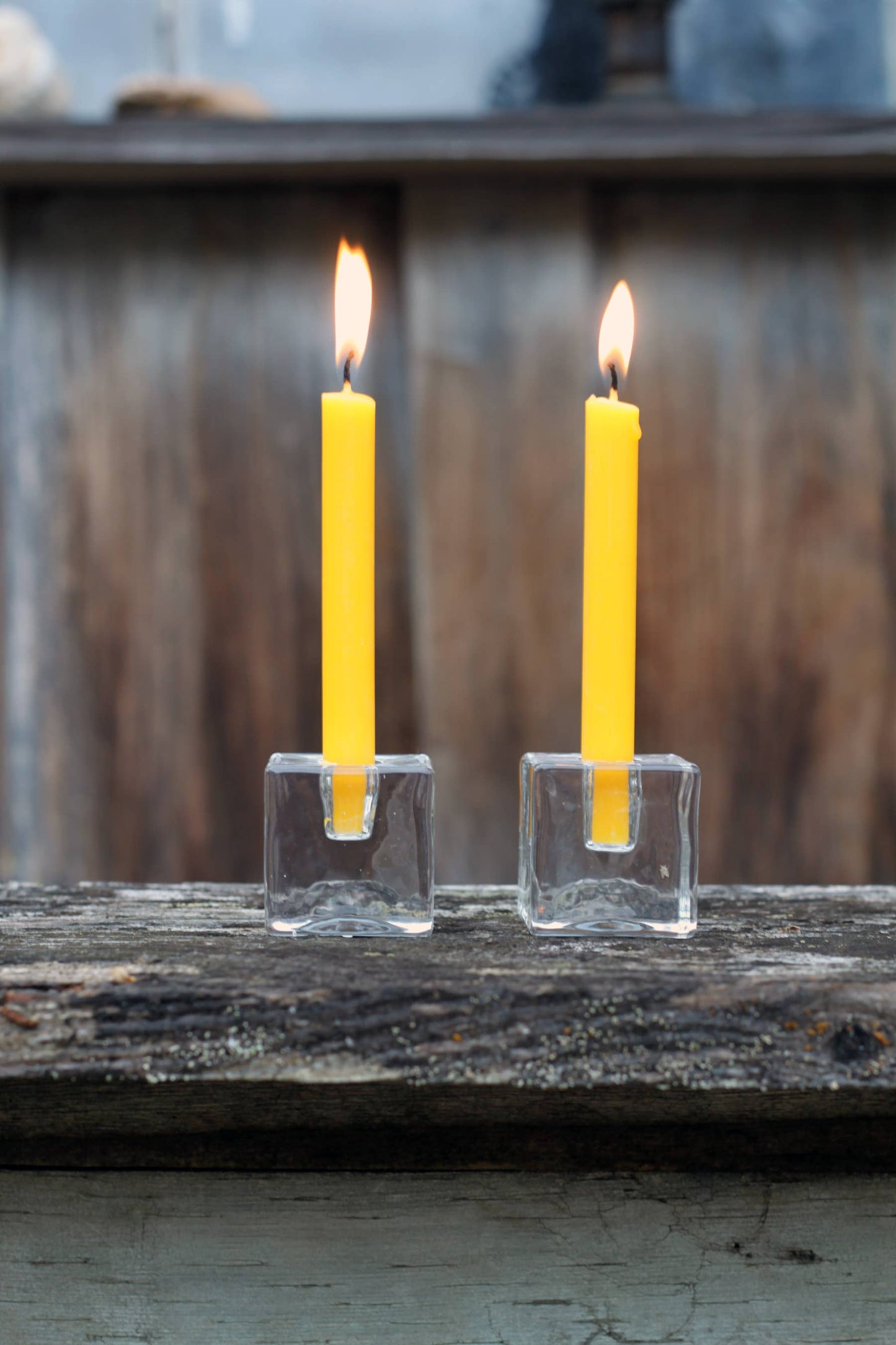 QUADRA GLASS CANDLE HOLDER | CLEAR