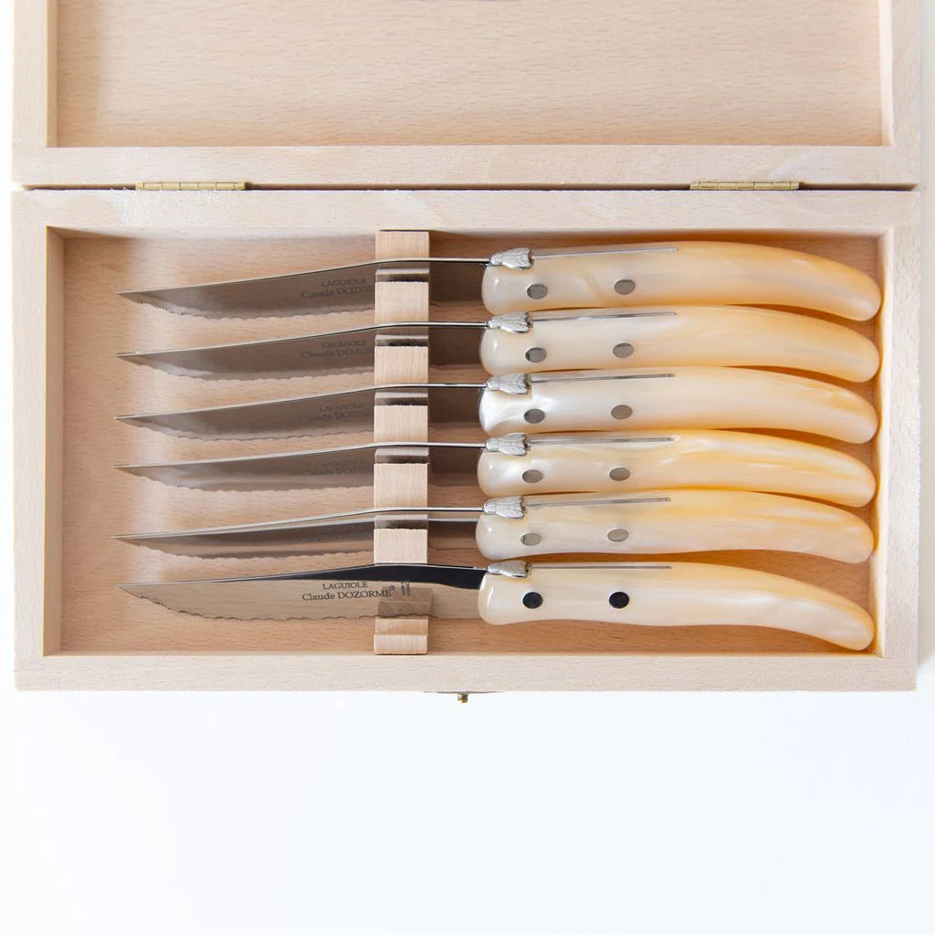 BOX OF 6- STEAK KNIVES NATURAL