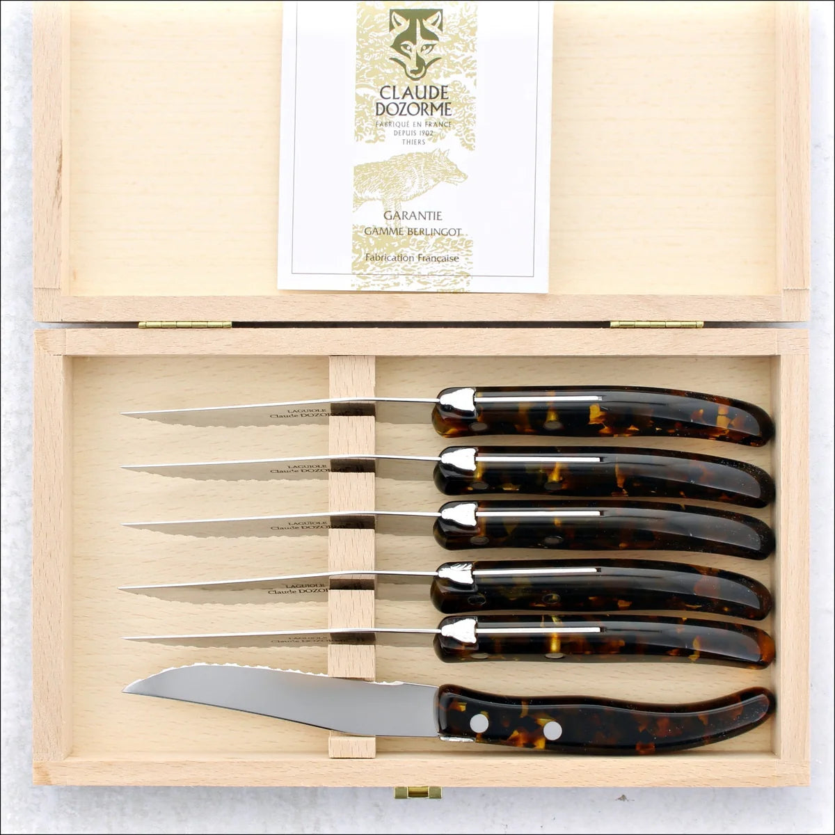 BOX OF 6- STEAK KNIVES FLAKE