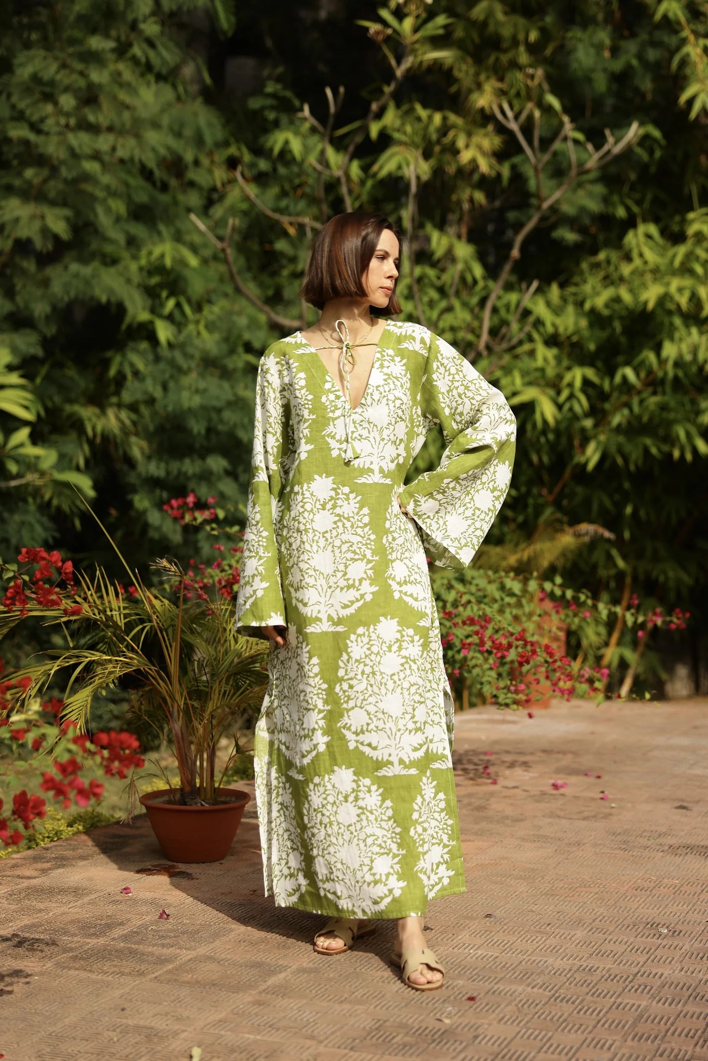 DOHA KAFTAN DRESS- GREEN BOUQUET