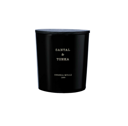 CANDLE 21 OZ. SANTAL & TONKA - BLACK