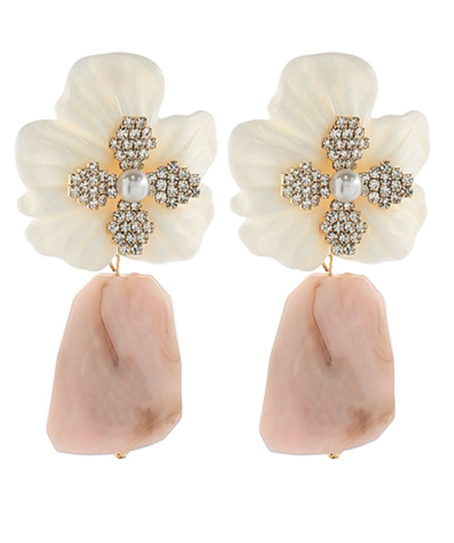 CRYSTAL FLOWER AND GEOMETRIC EARRINGS