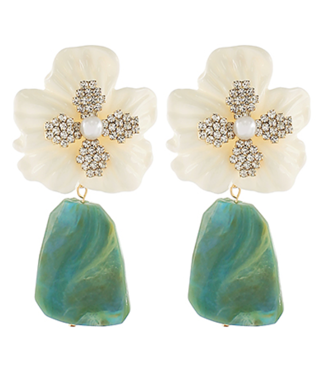 CRYSTAL FLOWER AND GEOMETRIC EARRINGS
