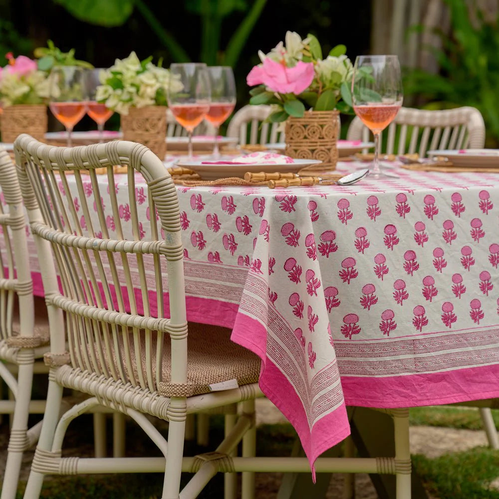 ROSE TABLECLOTH