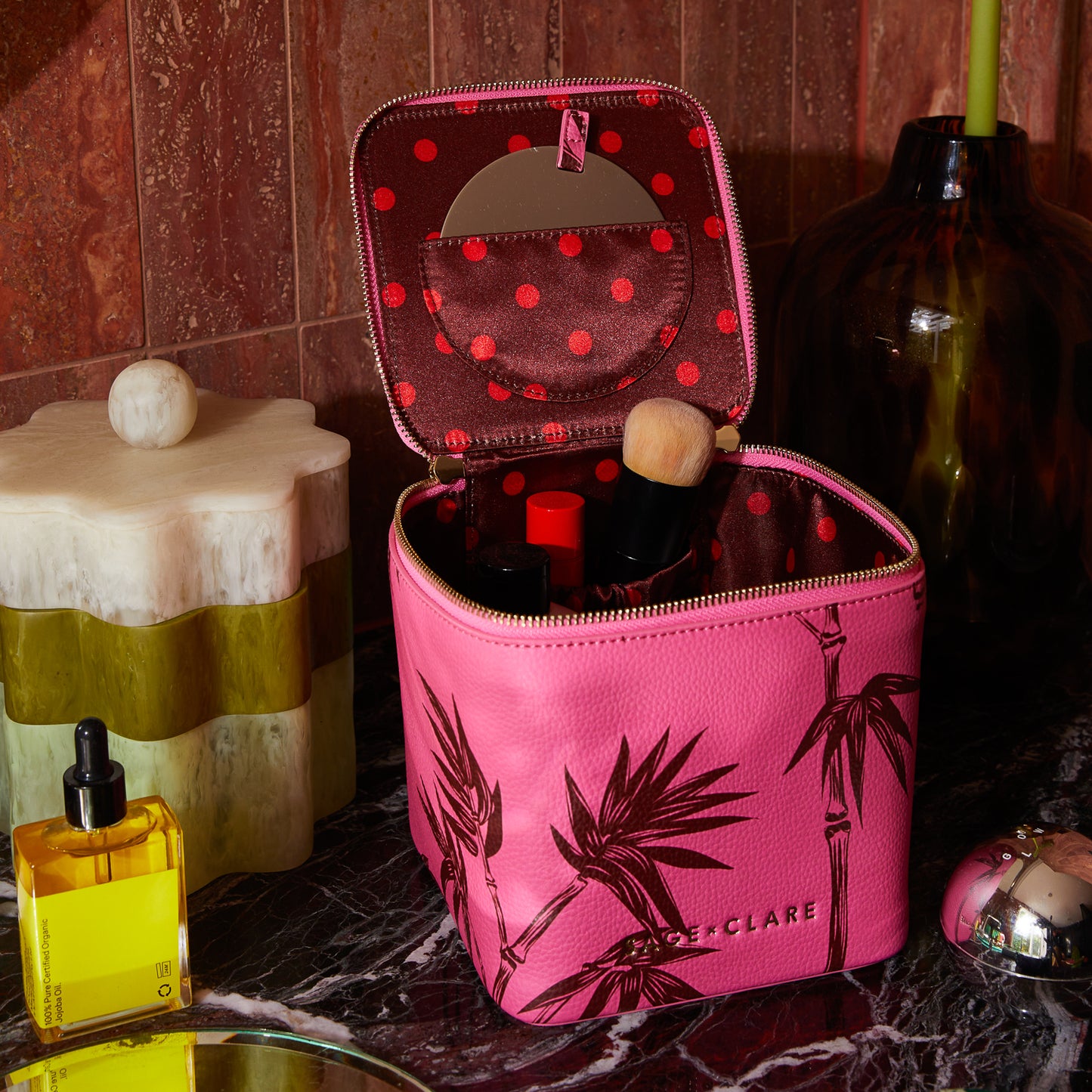 SMALL VANITY CASE