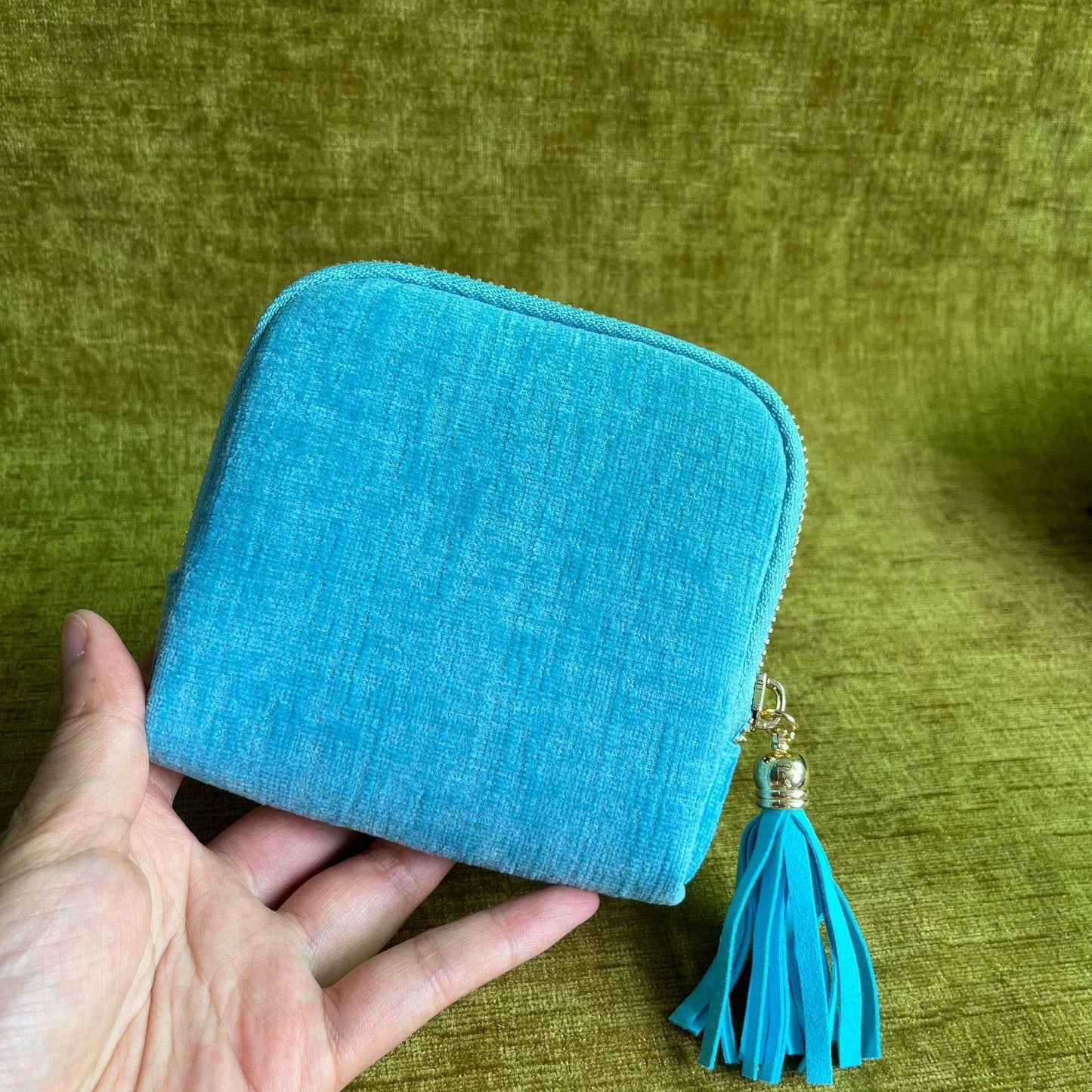 FRINGE ZIPPER JEWELRY ORGANIZER