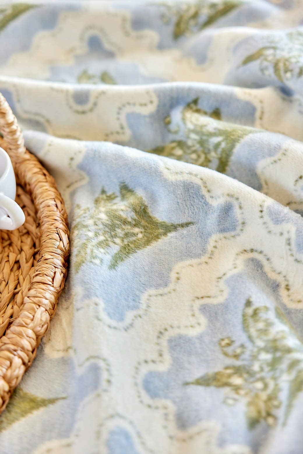 THE BOYKIN BLANKET