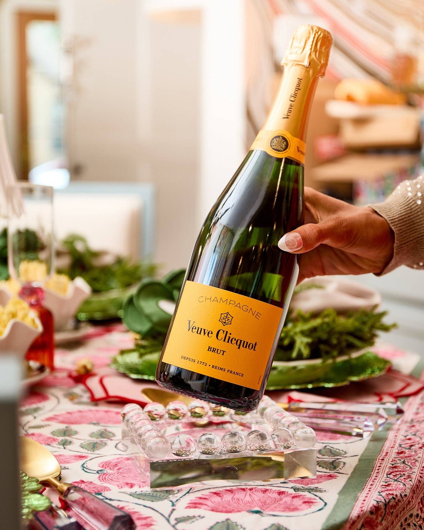 SMALL BUBBLE LUCITE TRAY