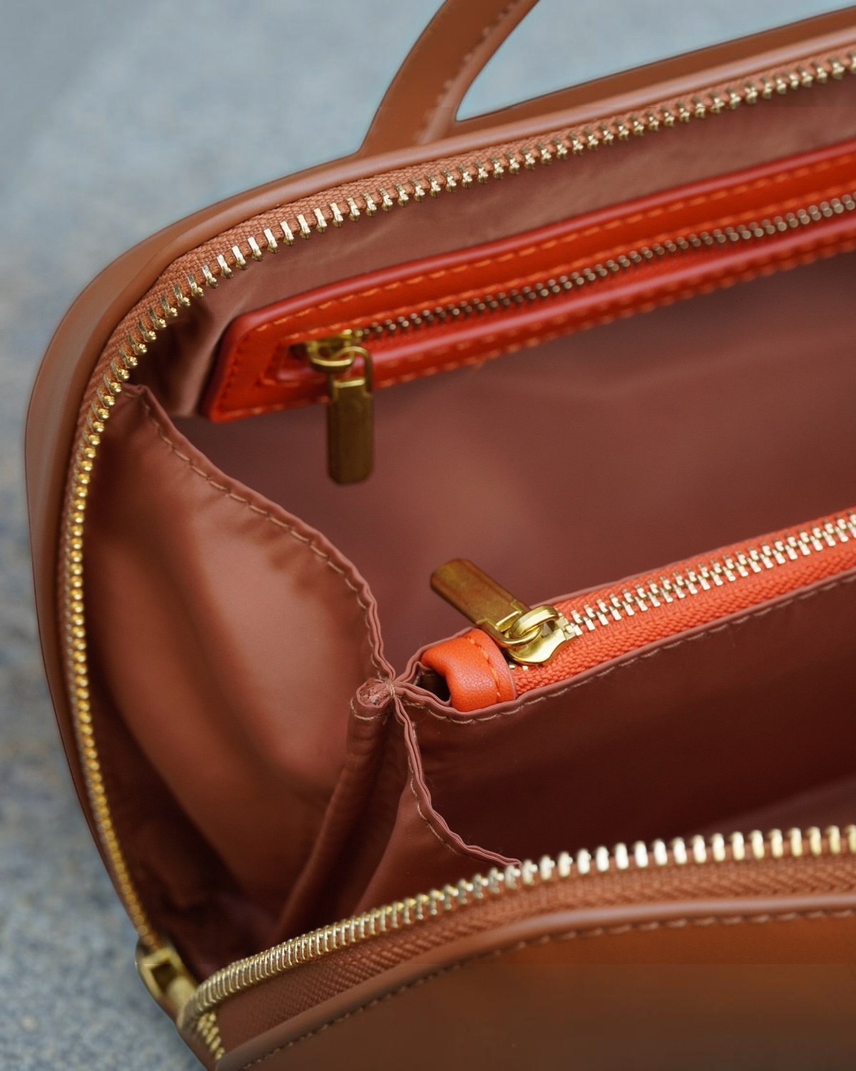 ROMA FOLDOUT TOILETRY CASE