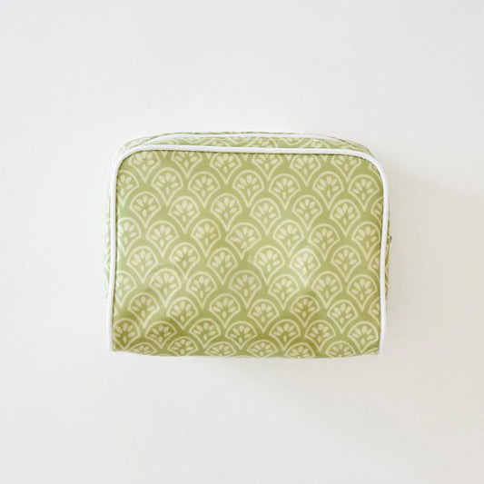 PATTERNED TOILETRY BAG