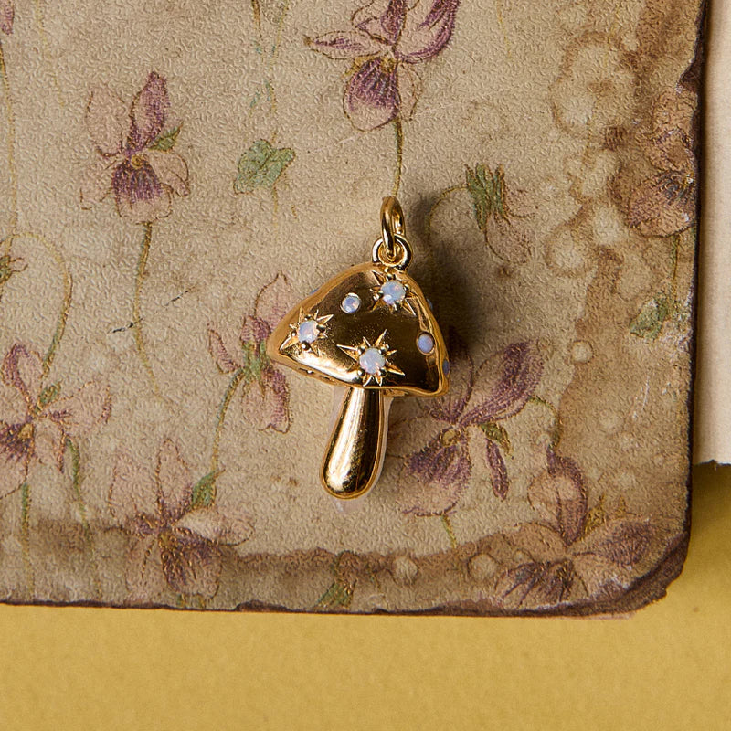 SHROOMY NECKLACE